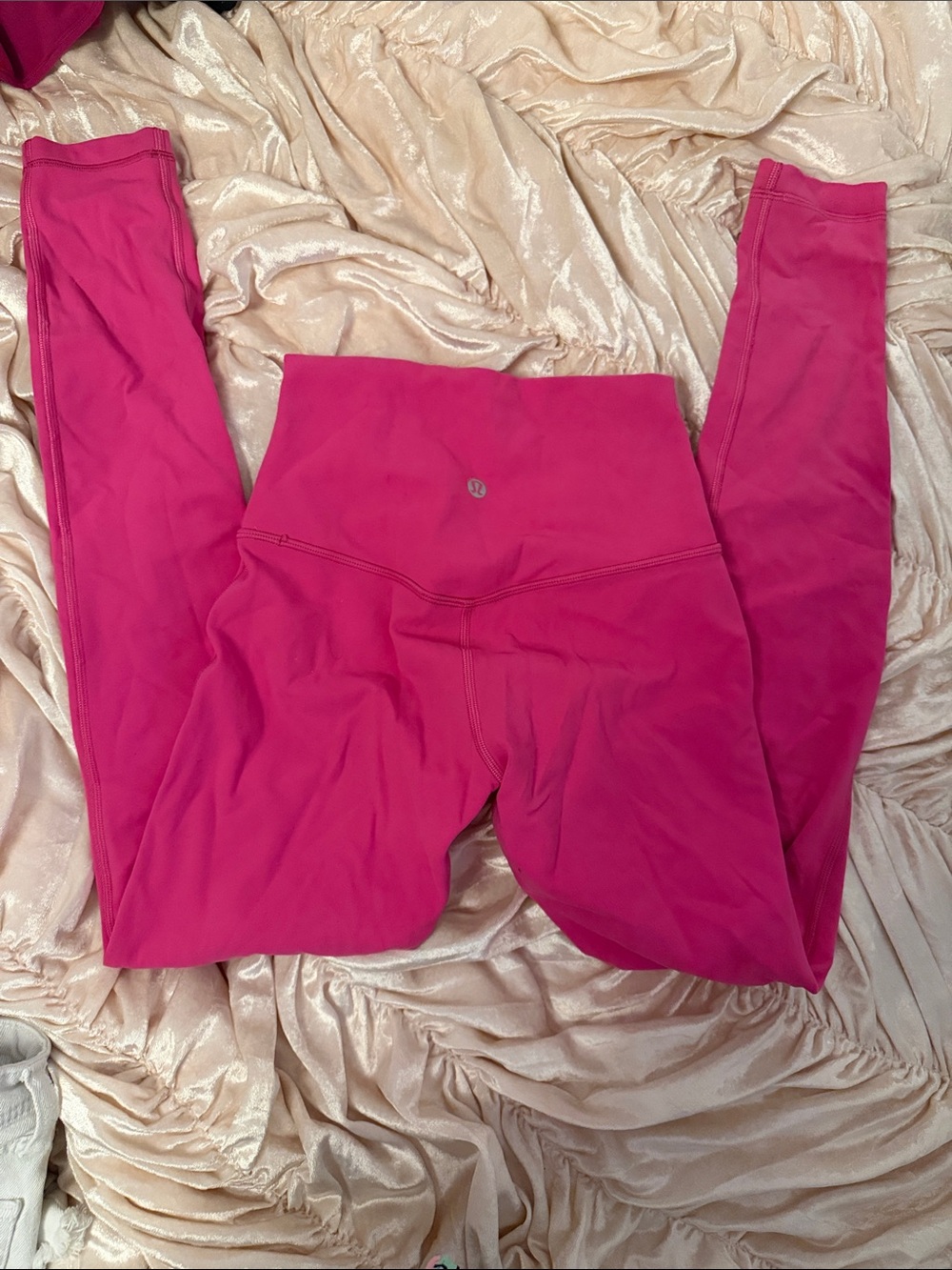 lululemon athletica Sonic Pink 28’ Align Leggings